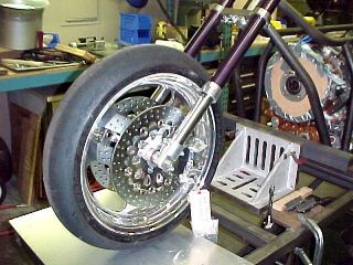 S Front wheel.JPG (26629 bytes)