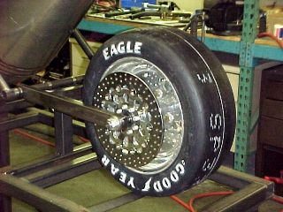 S Rear tire.JPG (23489 bytes)